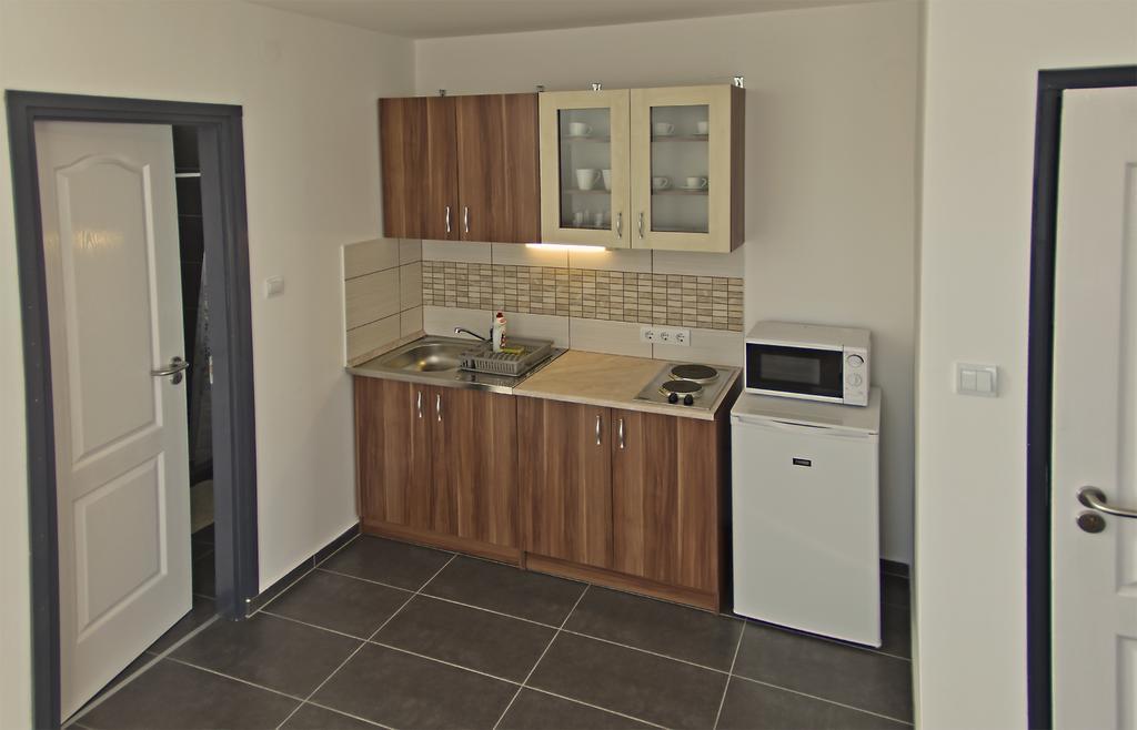 Luca Apartman Sopron Camera foto